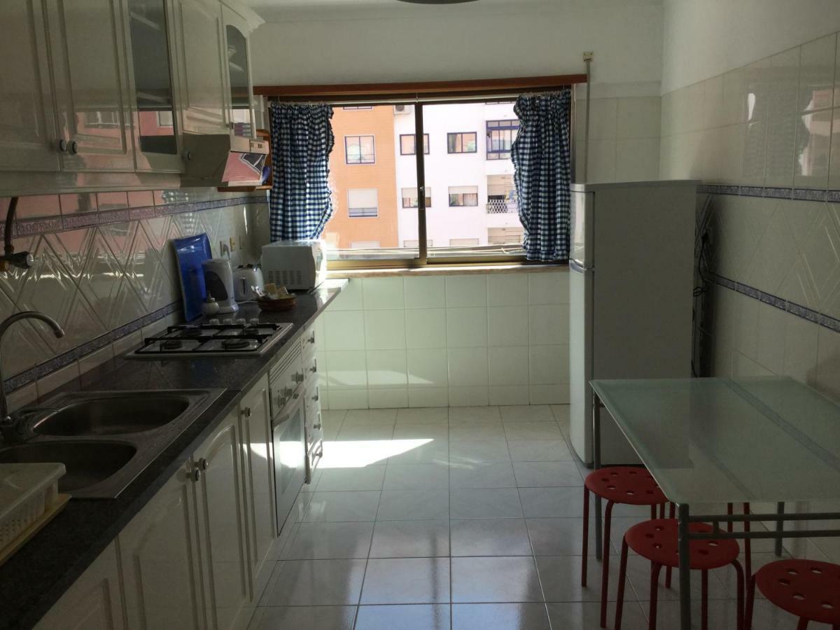 Apartamento Familiar Lisboa Taguspark Sao Marcos  Bagian luar foto